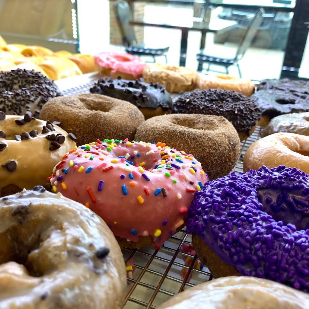 Munchies Donuts & Brunch | bakery | 2836 W University Blvd ste 126, Durant, OK 74701, USA | 5809209190 OR +1 580-920-9190