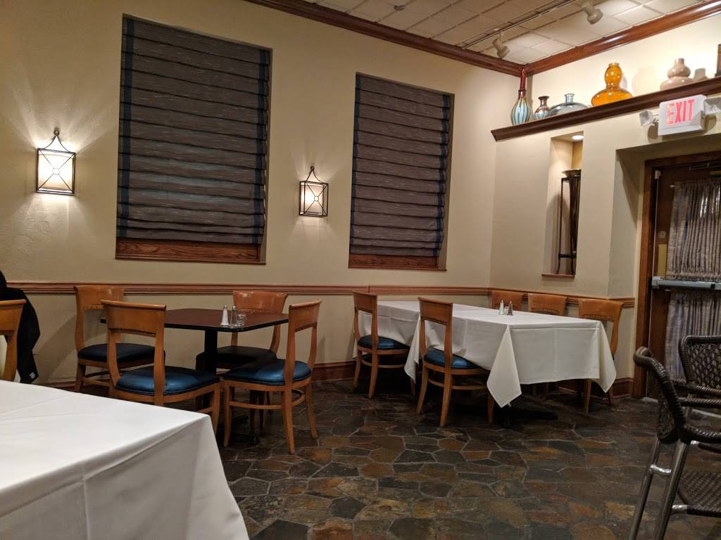 Basils Greek Dining | restaurant | 4000 Fox Valley Center Dr, Aurora, IL 60504, USA | 6306921300 OR +1 630-692-1300