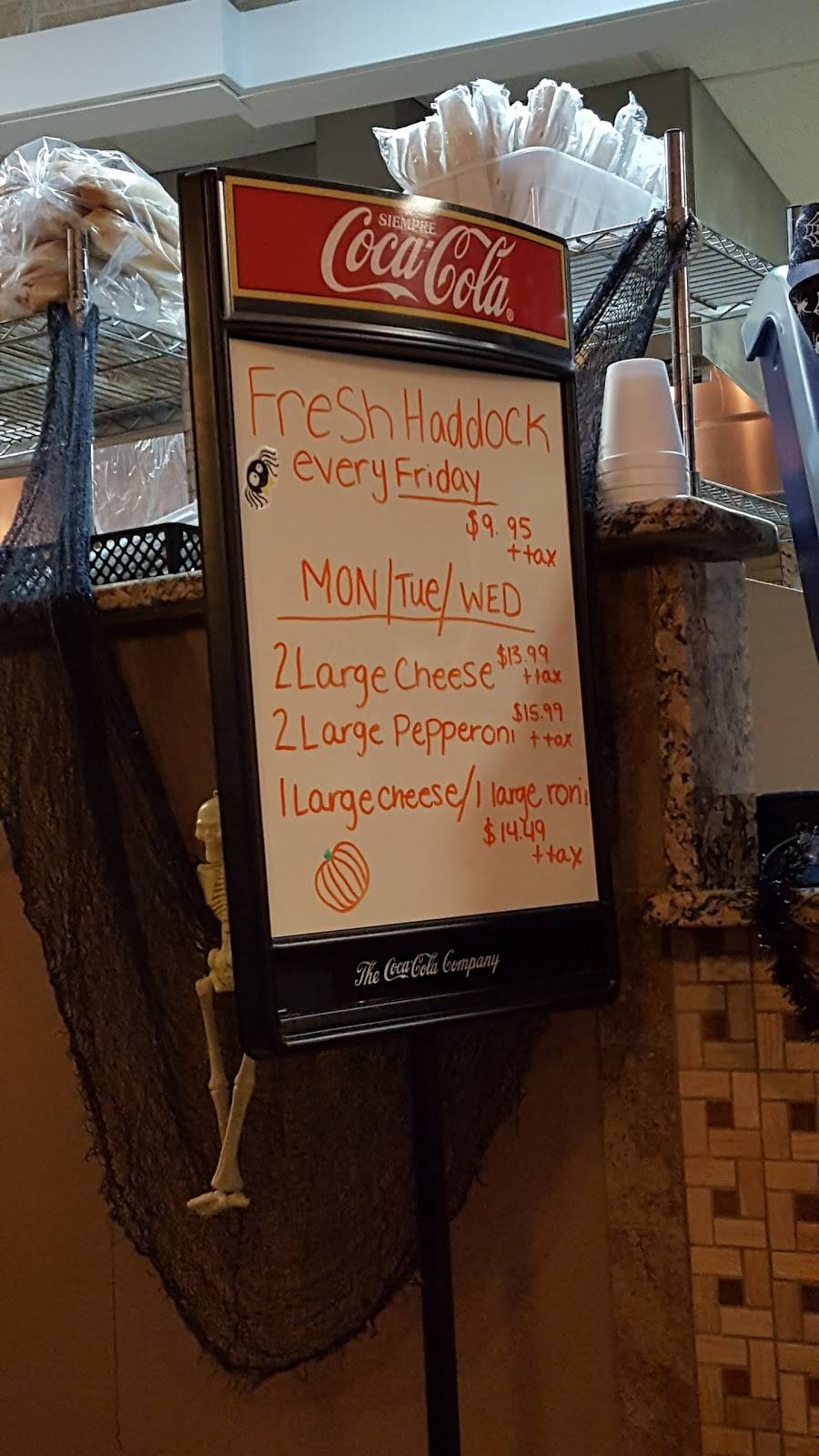 Northeast Pizza | restaurant | 267 Webster St, Worcester, MA 01603, USA | 5087983111 OR +1 508-798-3111