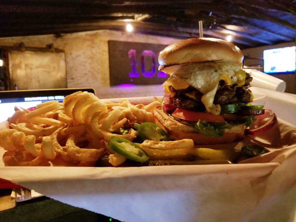 Southtown 101 | restaurant | 101 Pereida St, San Antonio, TX 78210, USA | 2102633753 OR +1 210-263-3753