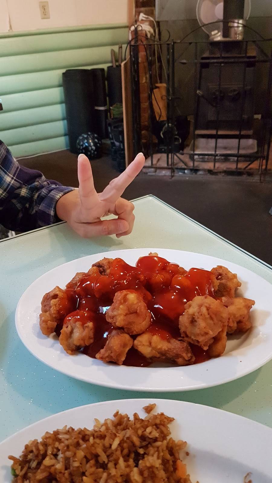 Kinvale Restaurant | restaurant | 4079 Kawartha Lakes County Rd 121, Kinmount, ON K0M 2A0, Canada | 7054882683 OR +1 705-488-2683