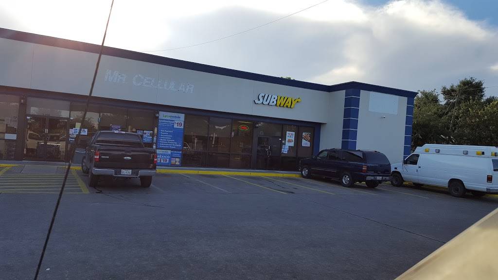 Subway Restaurants | restaurant | 7614 Lyons Ave, Houston, TX 77020, USA | 7136730801 OR +1 713-673-0801