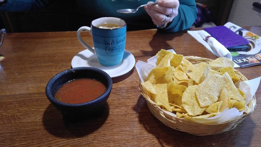 Buen Apetito | restaurant | 3605 N Vermilion St, Danville, IL 61832, USA | 2174318240 OR +1 217-431-8240