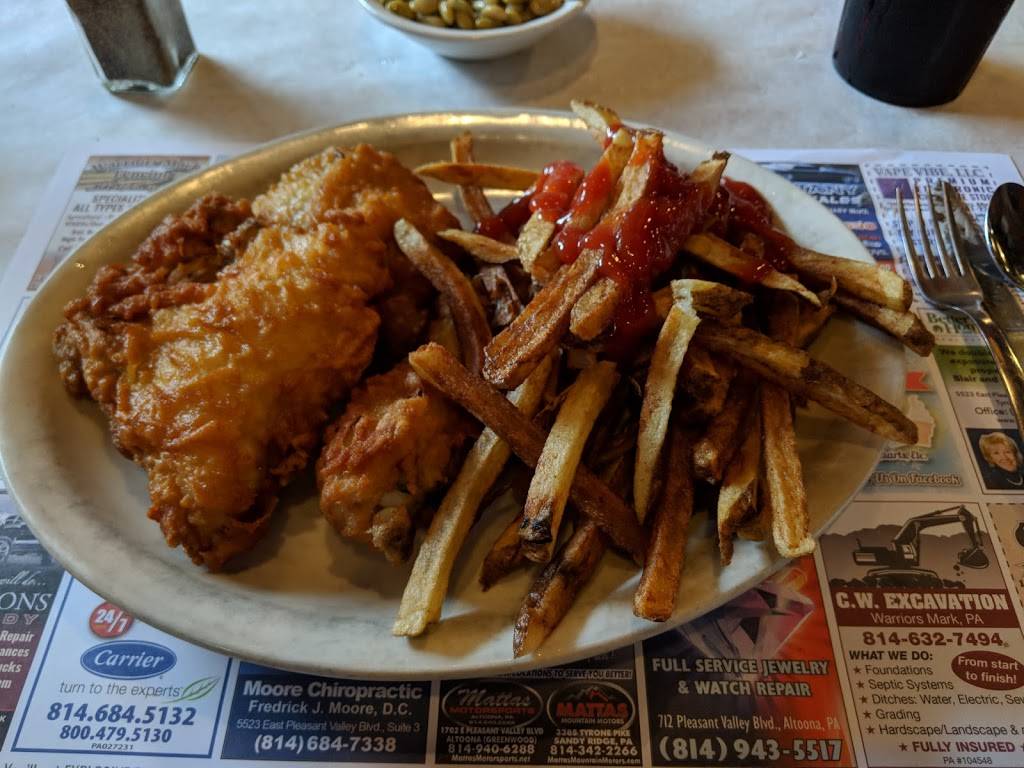 Family Chill and Grill | restaurant | 13524 S Eagle Valley Rd, Tyrone, PA 16686, USA | 8146841990 OR +1 814-684-1990