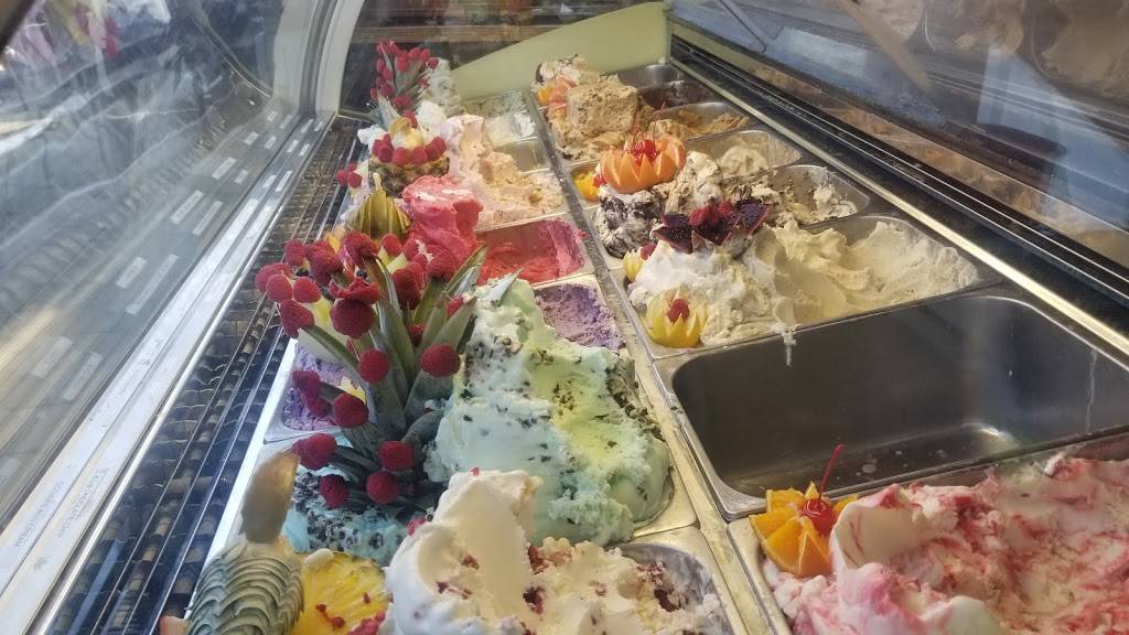 Cafe Michelle @Dusable Harbor | restaurant | 200 N Lakefront Trail, Chicago, IL 60601, USA | 3128775977 OR +1 312-877-5977