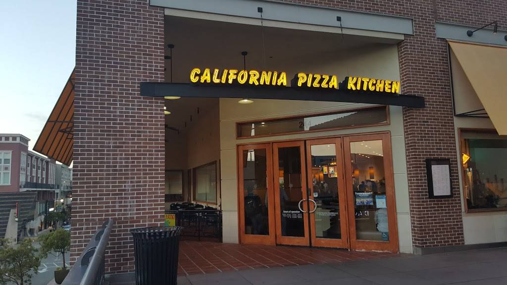 California Pizza Kitchen | restaurant | 5614 Bay St Suite 244, Emeryville, CA 94608, USA | 5106540750 OR +1 510-654-0750