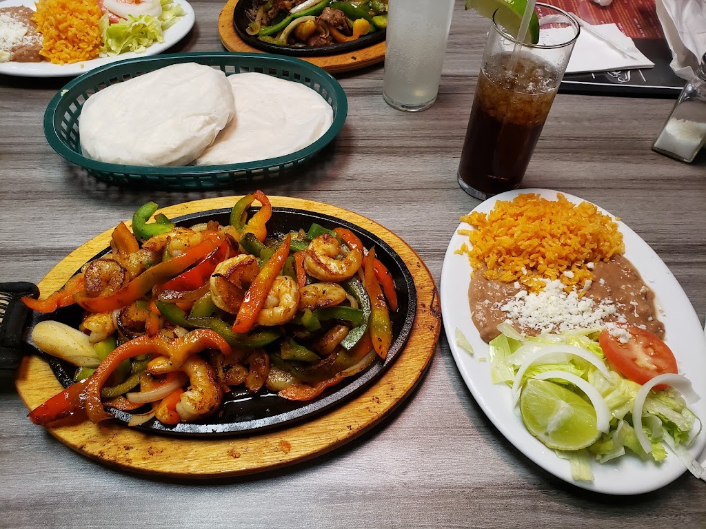Mi Rincon Latino 2 | restaurant | 665 Newtown Rd suite 112, Virginia Beach, VA 23462, USA | 7577020111 OR +1 757-702-0111