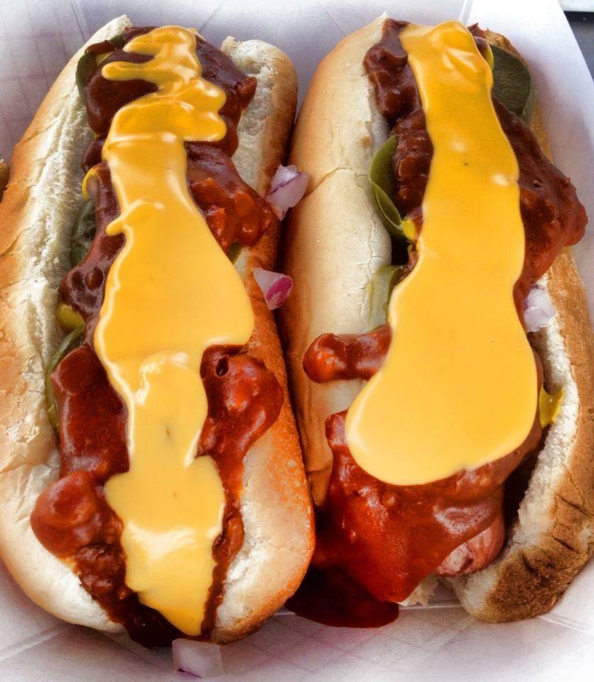 Small Time Hot Dogs | restaurant | 510 Raper St, Winona, MS 38967, USA | 6627539702 OR +1 662-753-9702