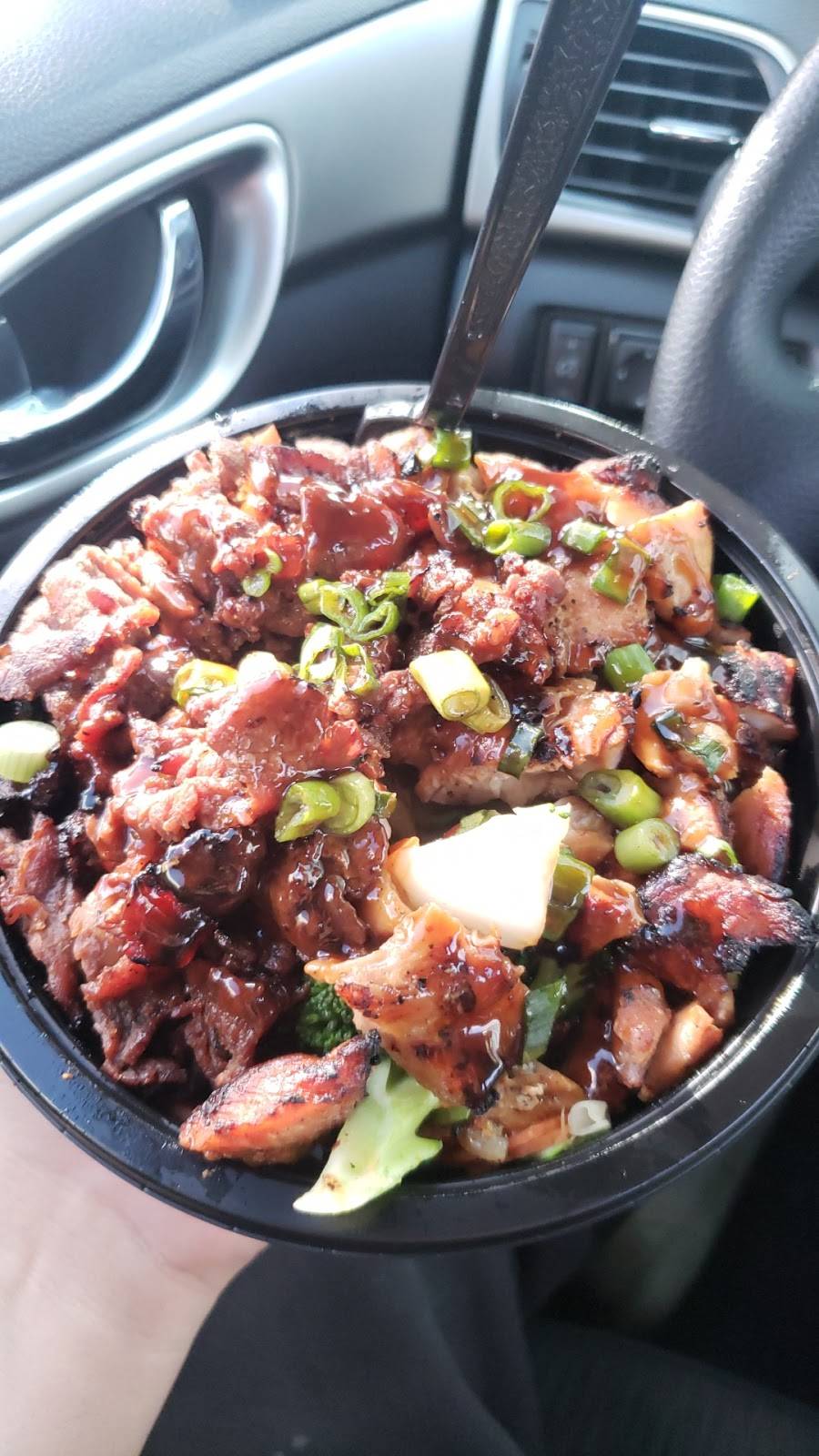 Spin Poke & Grill | restaurant | 1081 N Tustin Ave ste 120, Anaheim, CA 92807, USA | 6572083383 OR +1 657-208-3383