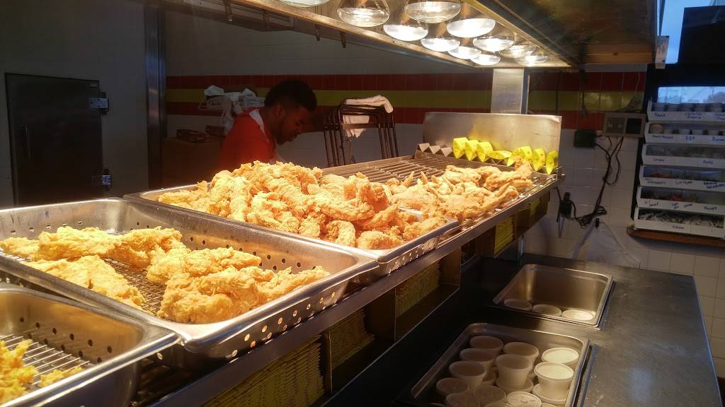 Chicken Express | restaurant | 201 W Kennedale Pkwy Suite 720, Kennedale, TX 76060, USA | 8175617552 OR +1 817-561-7552