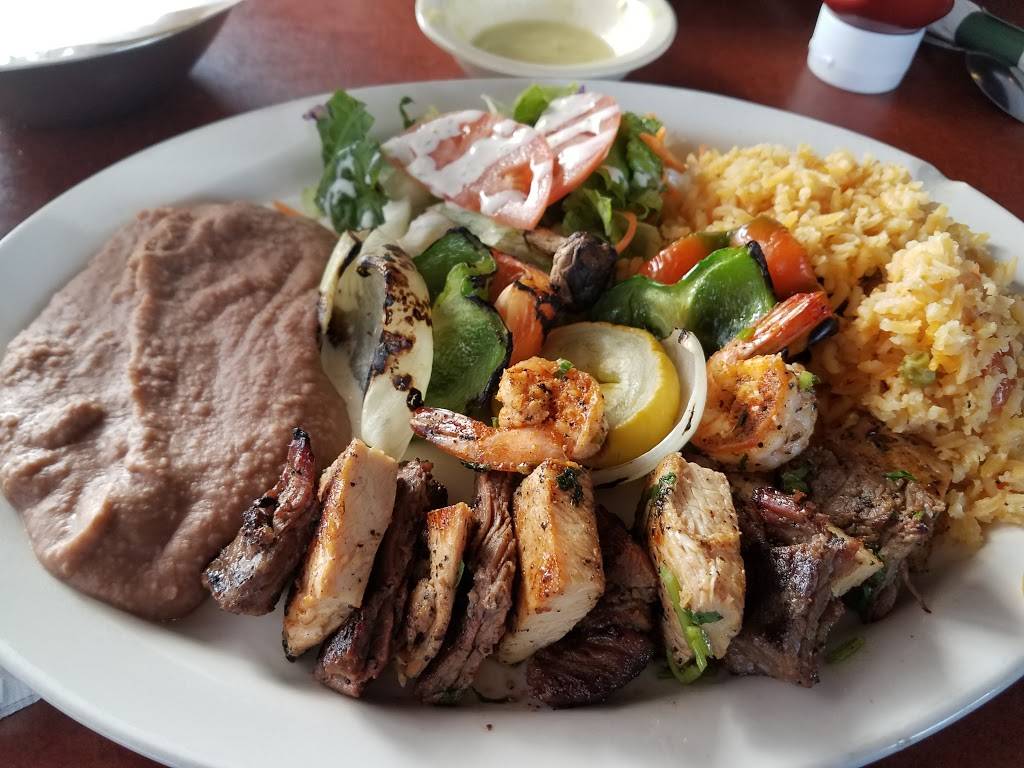 Poblanos Mexican Grill | restaurant | 1250 Eldridge Pkwy, Houston, TX 77077, USA | 2815316637 OR +1 281-531-6637