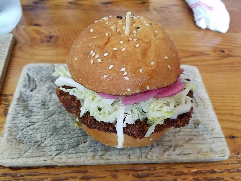 Eventide Oyster Co. | restaurant | 86 Middle St, Portland, ME 04101, USA | 2077748538 OR +1 207-774-8538