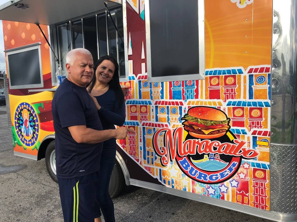 Maracaibo Burger | restaurant | 7350 Narcoossee Rd, Orlando, FL 32822, USA | 6827164969 OR +1 682-716-4969