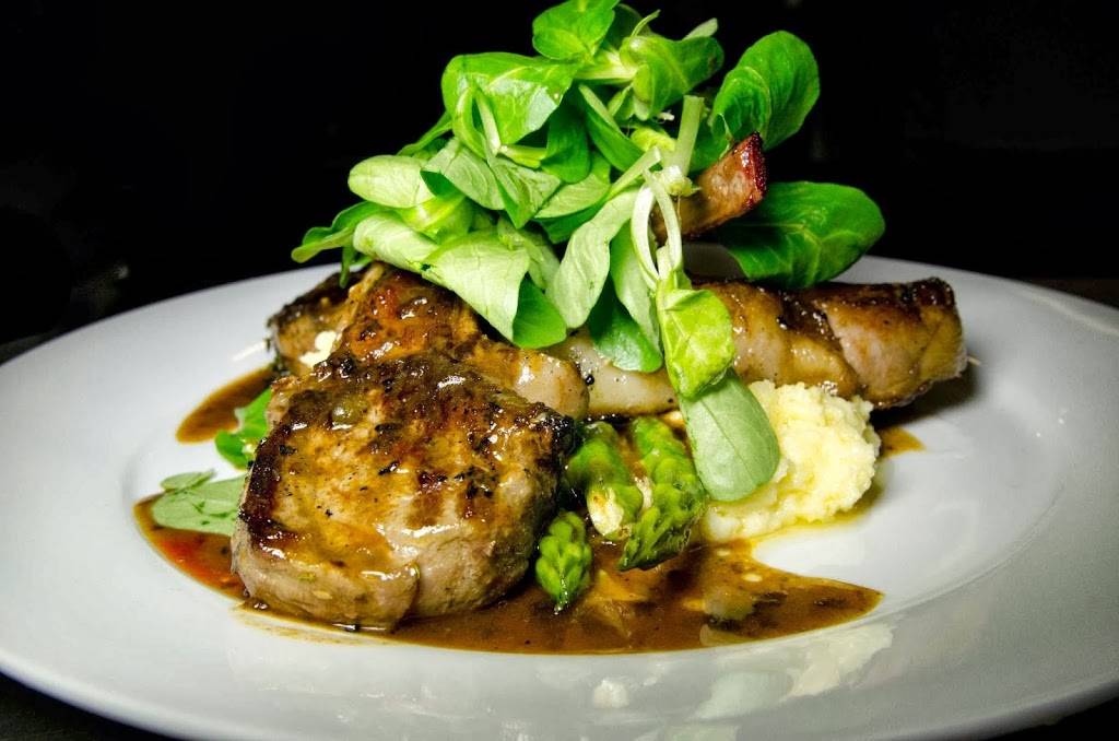 Dominiques Kitchen | restaurant | 522 Pacific Coast Hwy, Redondo Beach, CA 90277, USA | 4242479054 OR +1 424-247-9054