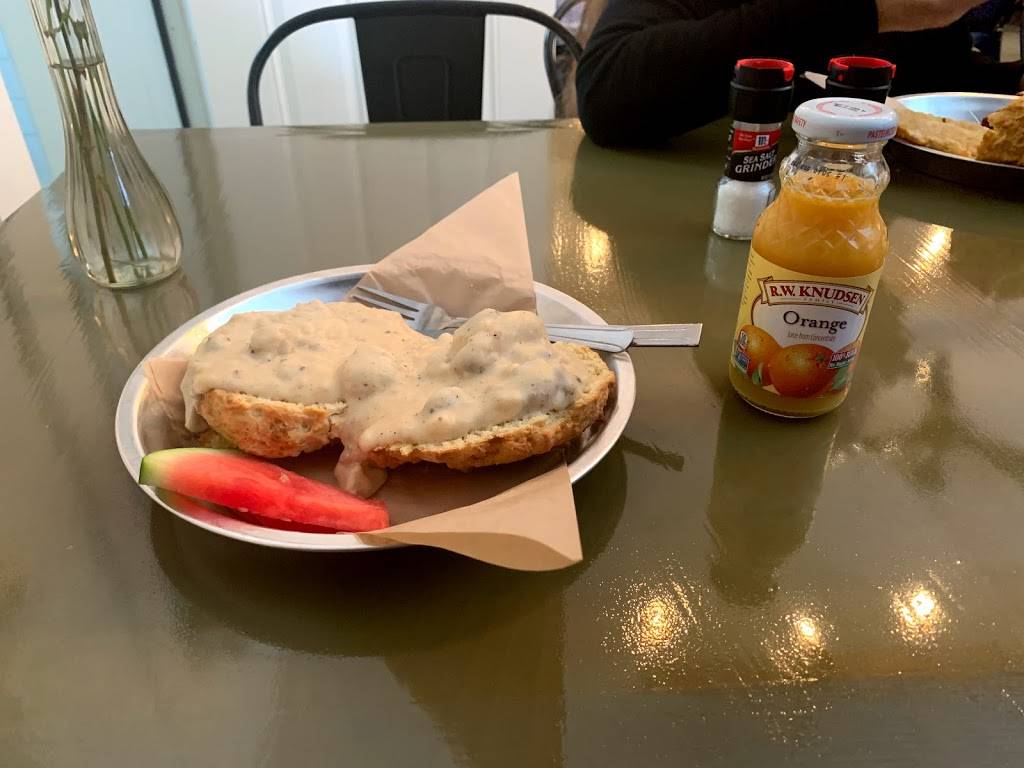 Bull Babies | restaurant | 109 S Church St, Rogersville, TN 37857, USA | 4235004700 OR +1 423-500-4700