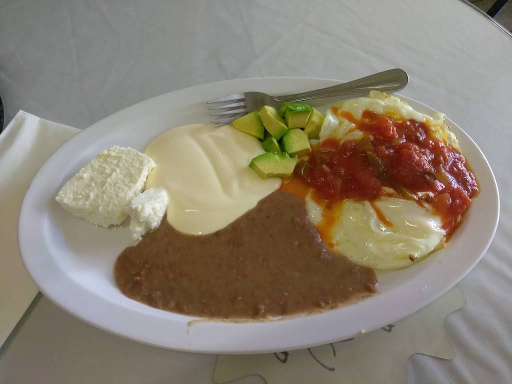 Rio Lempa | restaurant | 2626 Saturn Ave, Huntington Park, CA 90255, USA | 3235856455 OR +1 323-585-6455