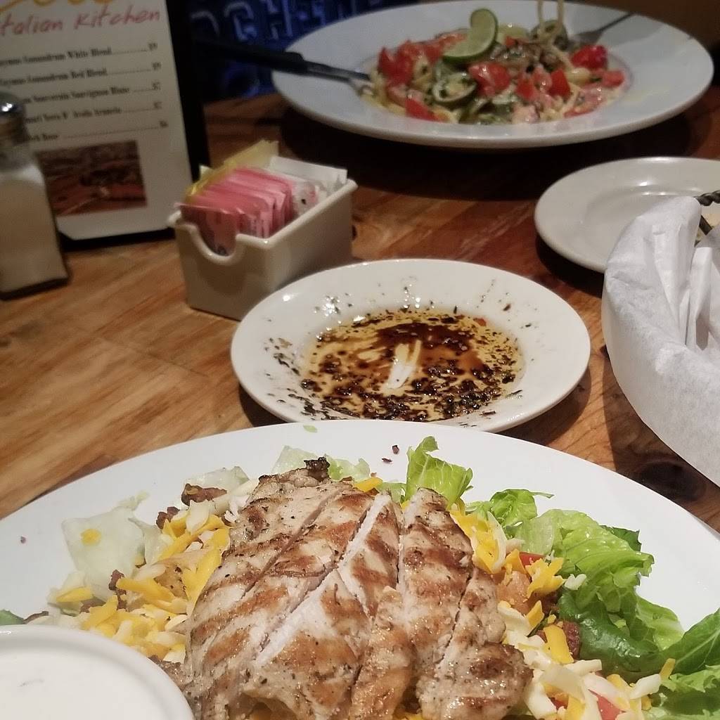 Noodles Italian Kitchen | restaurant | 3748 Mall Ave, Fayetteville, AR 72703, USA | 4794437100 OR +1 479-443-7100