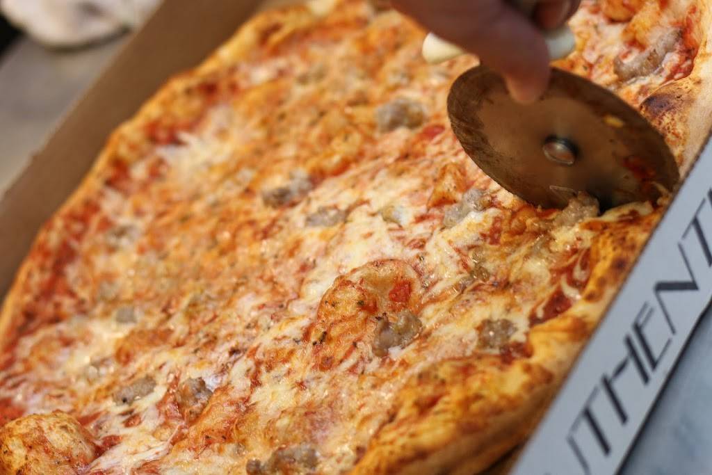 Casa Bella Pizza - brick oven pizza & more | meal delivery | 454 Main St, Medfield, MA 02052, USA | 5083594040 OR +1 508-359-4040