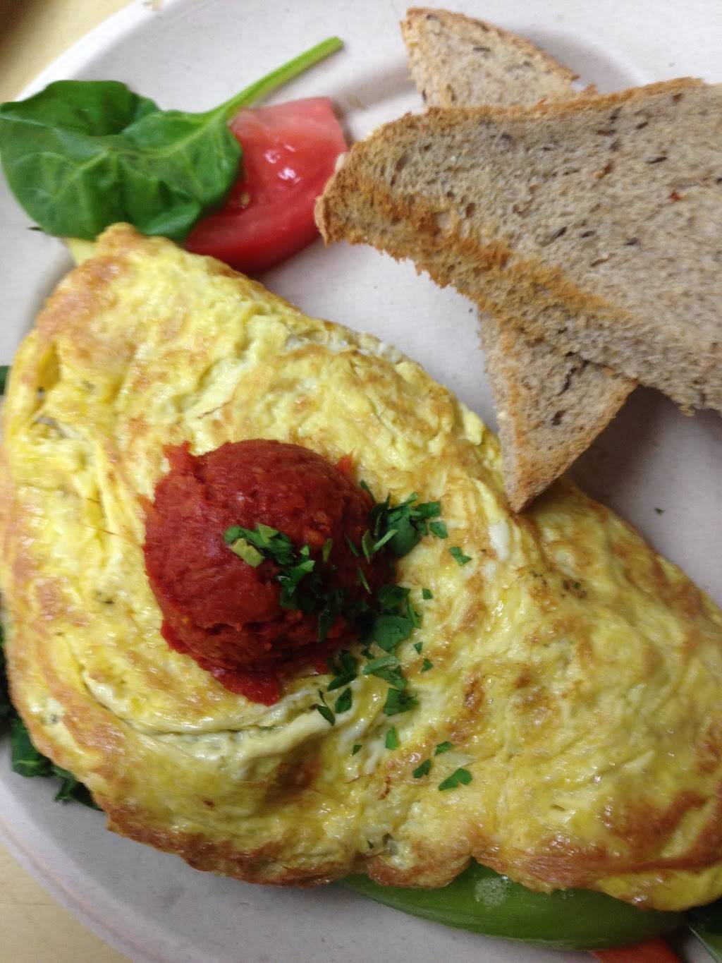 Market Roost Restaurant, Catering & Bakery | bakery | 65 Main St, Flemington, NJ 08822, USA | 9087884949 OR +1 908-788-4949