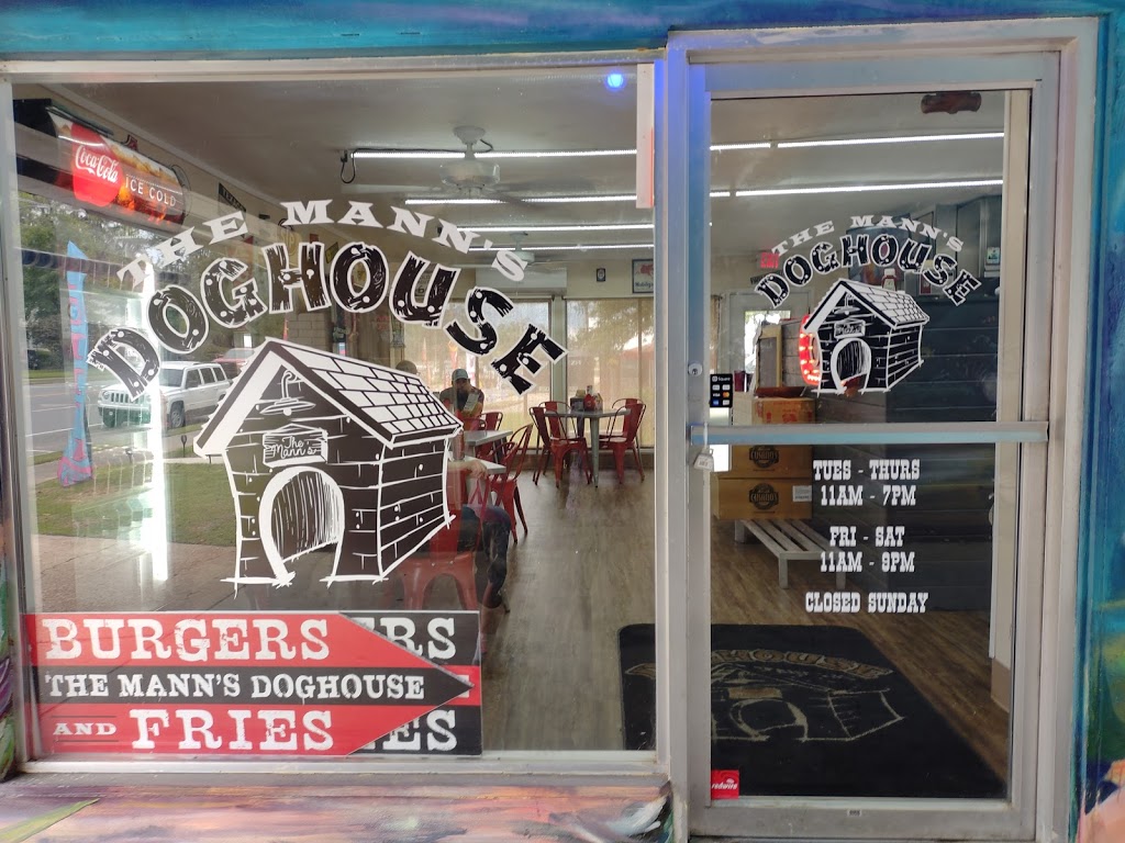 Manns Dog House | restaurant | 850 N Jefferson St Unit 910, Monticello, FL 32344, USA | 8503421196 OR +1 850-342-1196