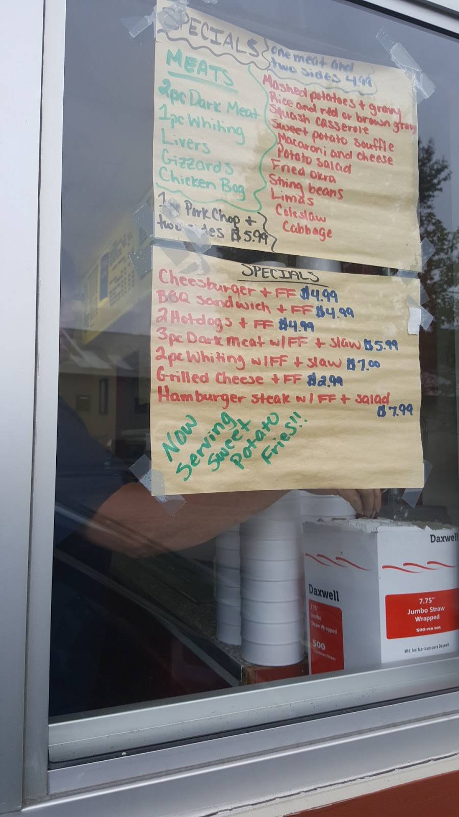 Nicks BBQ & Drive-In | restaurant | 310 S Main St, Darlington, SC 29532, United States | 8433936684 OR +1 843-393-6684