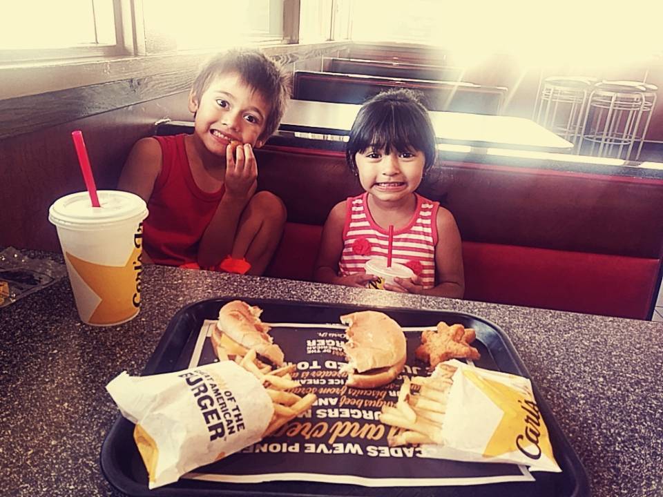 Carls Jr. | restaurant | 555 W Mission Ave, Escondido, CA 92025, USA | 7604898757 OR +1 760-489-8757