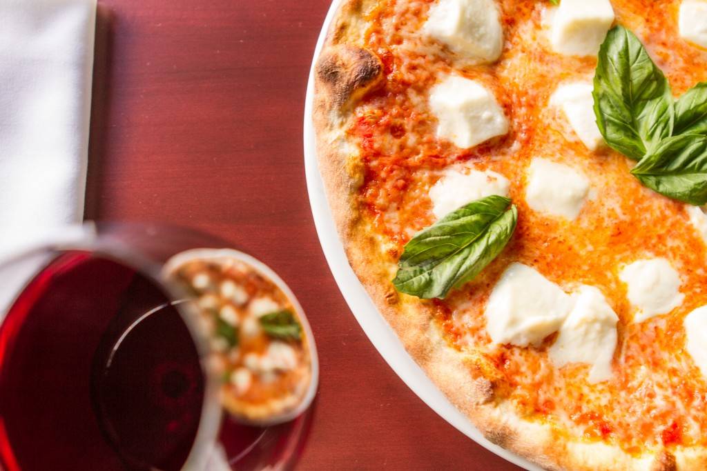 Bella Vita | restaurant | 2225 Village Walk Dr #181, Henderson, NV 89052, USA | 7025606500 OR +1 702-560-6500