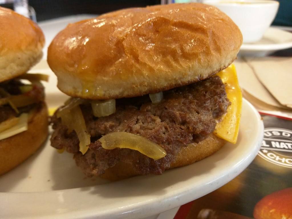 Steak n Shake | restaurant | 5635 W 38th St, Indianapolis, IN 46254, USA | 3172935077 OR +1 317-293-5077