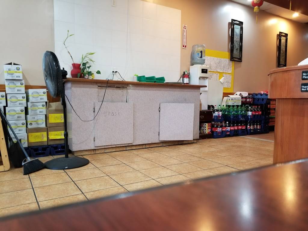 Sunny Wok | restaurant | 3207 E Kirnwood Dr #117, Dallas, TX 75237, USA | 9727801333 OR +1 972-780-1333