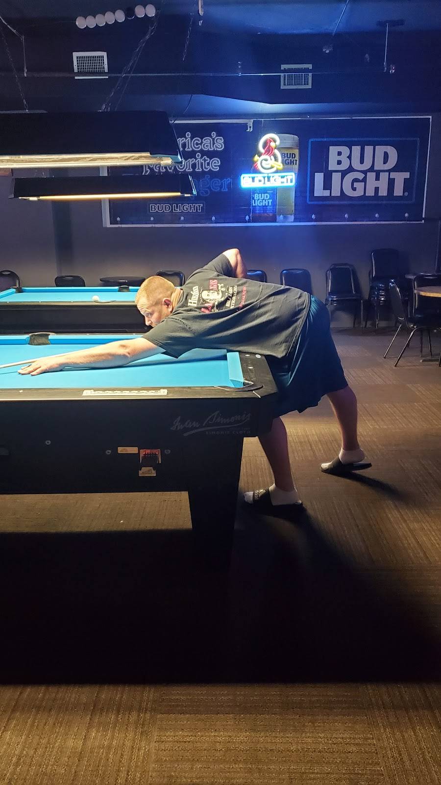 Crazy Hat | restaurant | 1611 N Campbell Ave, Springfield, MO 65803, USA | 4177738292 OR +1 417-773-8292