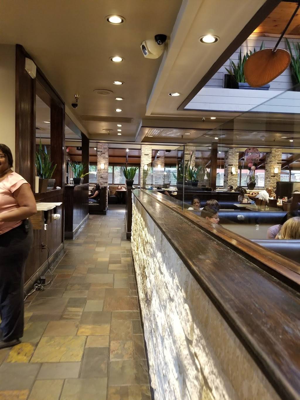 Cheddars Scratch Kitchen | restaurant | 12355 Greenville Ave, Dallas, TX 75243, USA | 9722355595 OR +1 972-235-5595