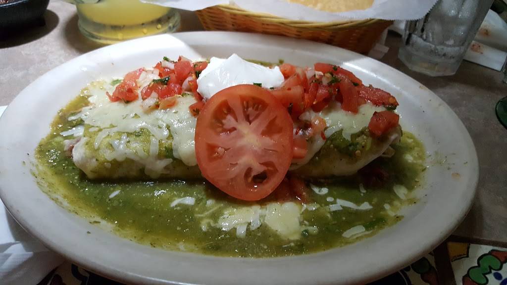 Mi Mexico Lindo | restaurant | 5 Pleasant St, Methuen, MA 01844, USA | 9786822271 OR +1 978-682-2271