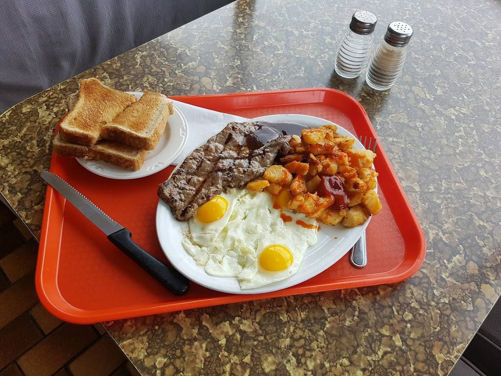 Wallys Restaurant | restaurant | 3480 Hurontario St, Mississauga, ON L5B 4M1, Canada | 9052790975 OR +1 905-279-0975