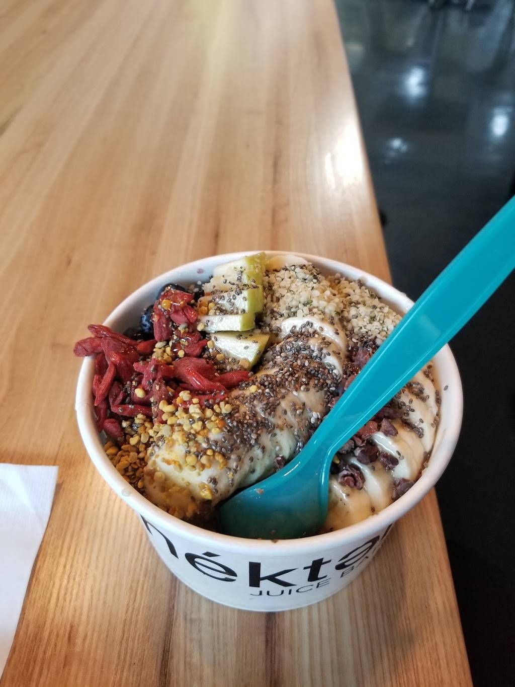 Nekter Juice Bar | cafe | 6700 Ferris St Suite 120, Bellaire, TX 77401, USA | 7134922033 OR +1 713-492-2033