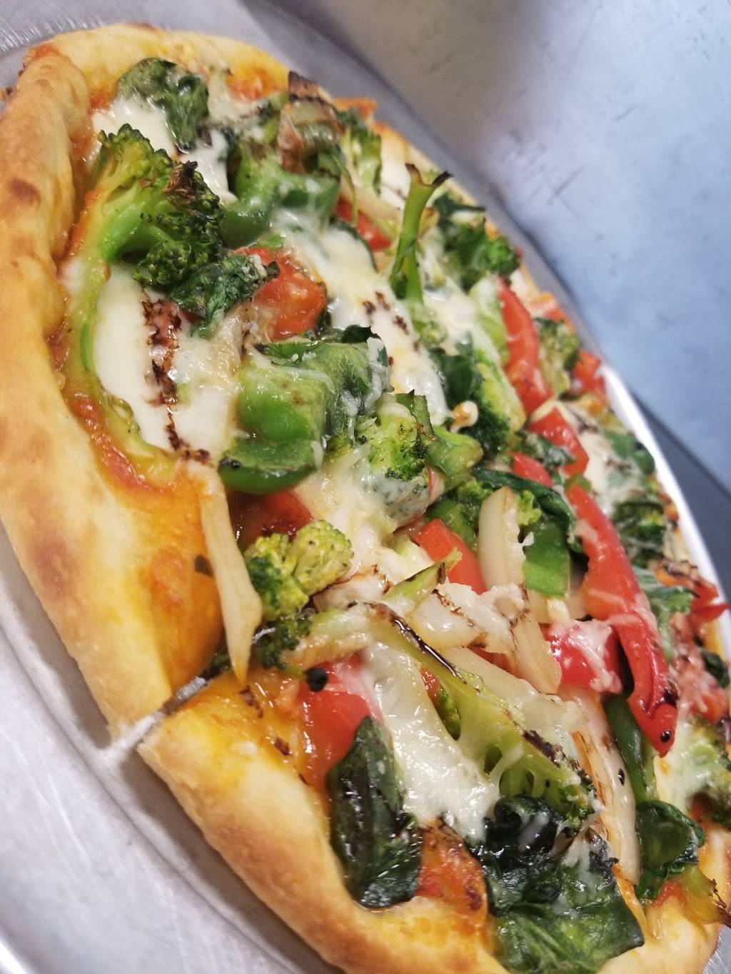 The Cove Restaurant & Oyster Bar | restaurant | 74 Shore Rd, Glen Cove, NY 11542, USA | 5166761211 OR +1 516-676-1211