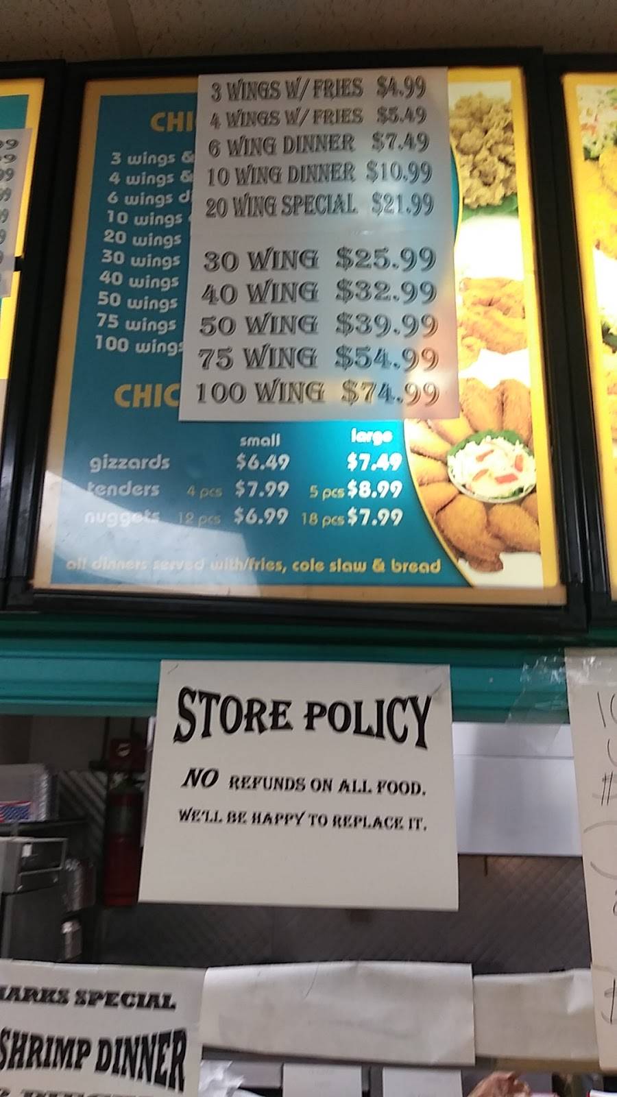 Sharks Fish & Chicken | restaurant | 1250 Burnham Ave, Calumet City, IL 60409, USA | 7088680088 OR +1 708-868-0088