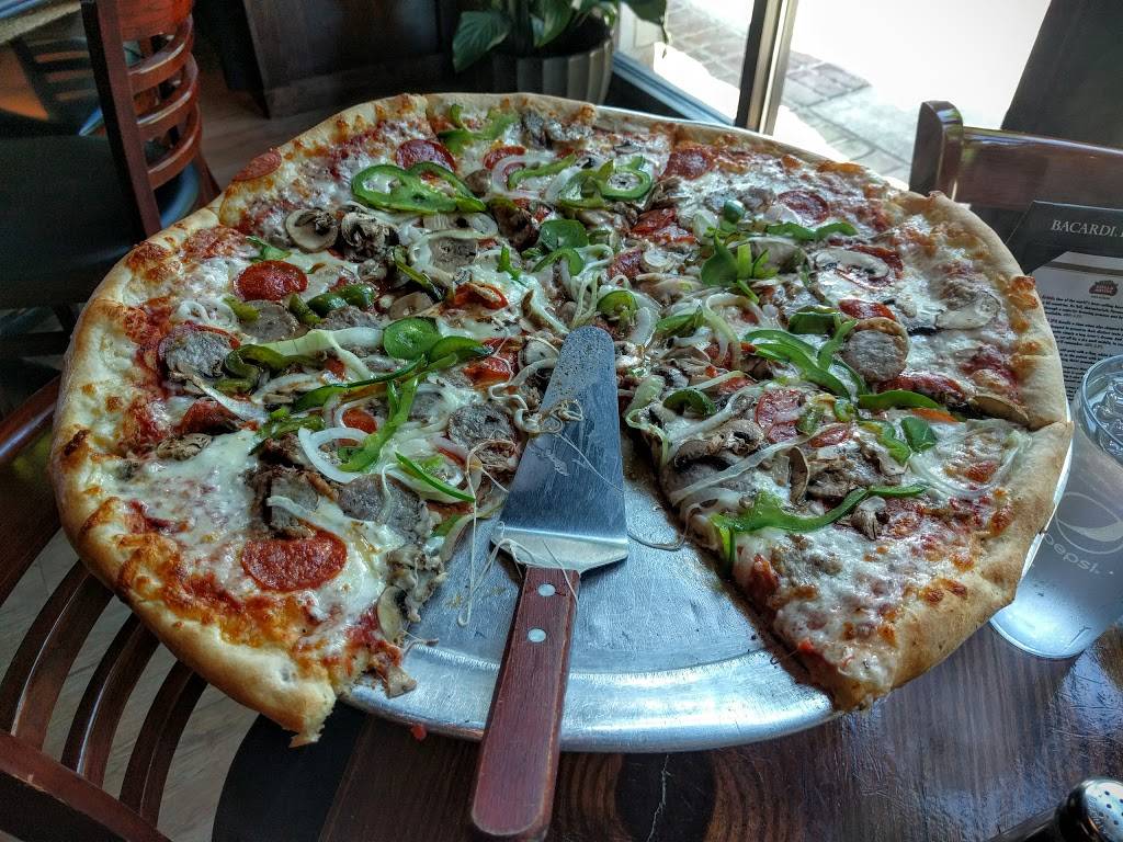 Vics Italian Restaurant & Pizzeria | restaurant | 4035 Lake Boone Trail #109, Raleigh, NC 27607, USA | 9842009292 OR +1 984-200-9292