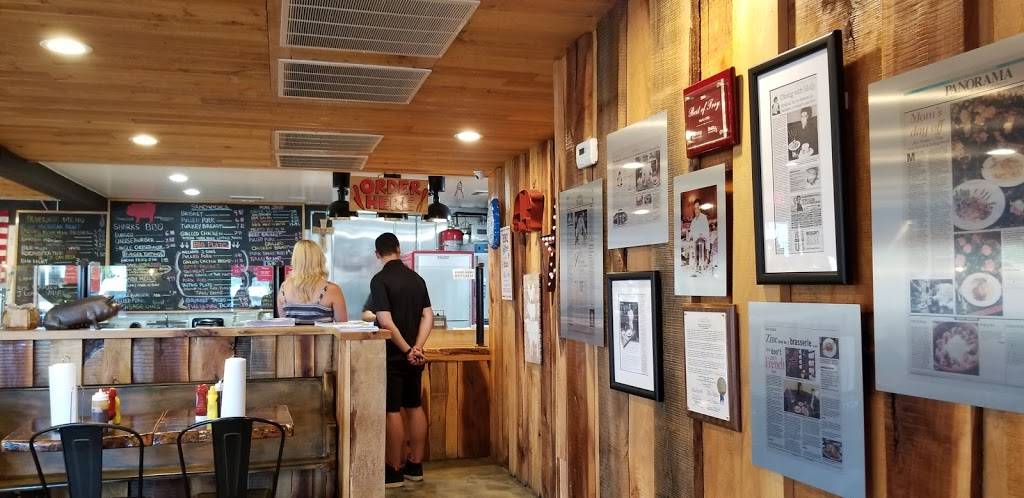 SHARKS BBQ | restaurant | Metro Detroit, 4845 Rochester Rd, Troy, MI 48085, USA | 2482506412 OR +1 248-250-6412