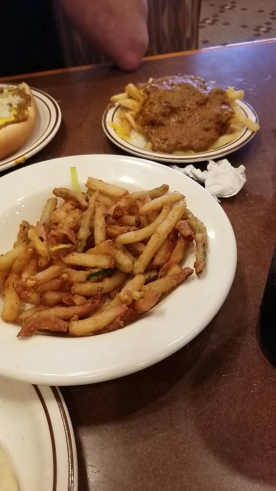 Kerbys Koney Island | restaurant | 37155 Six Mile Rd, Livonia, MI 48152, USA | 7344647773 OR +1 734-464-7773