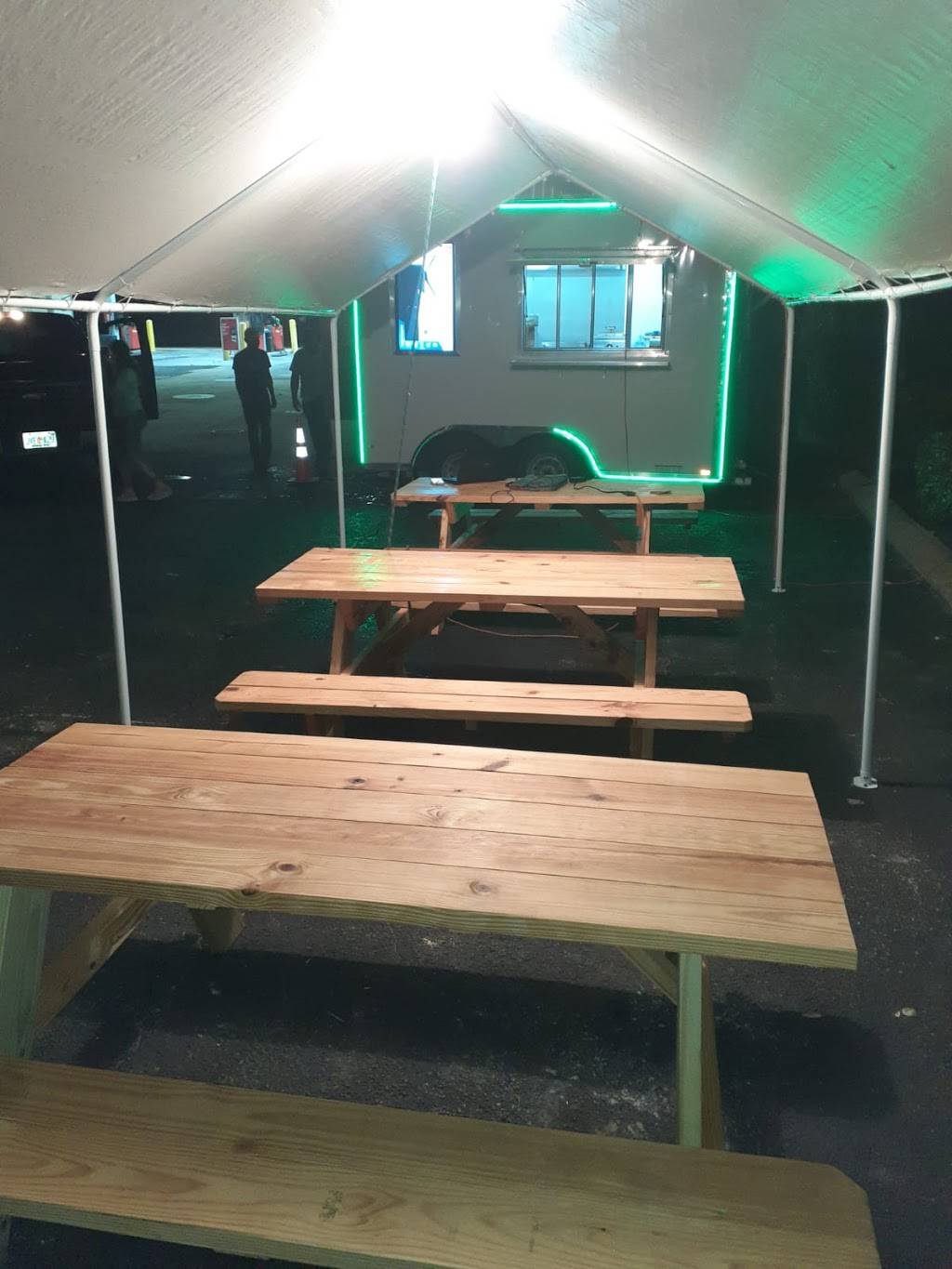 Maná del Cielo Sandwiches y más | restaurant | 44009 US-27, Davenport, FL 33897, USA | 7879747440 OR +1 787-974-7440