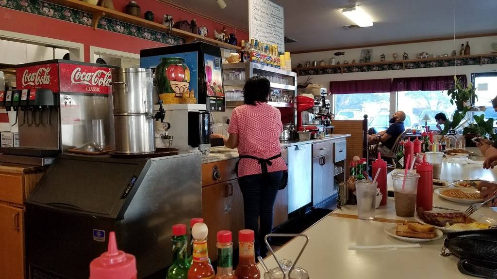 Marvins | restaurant | 7991 Old Redwood Hwy, Cotati, CA 94931, USA | 7076641720 OR +1 707-664-1720