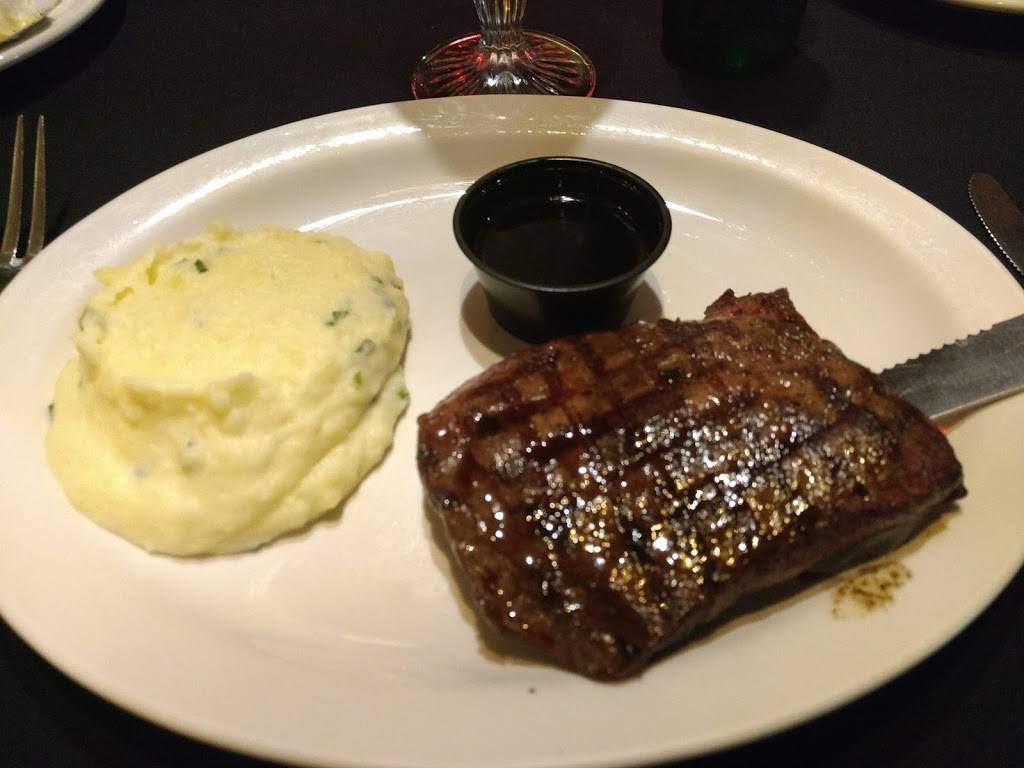 Jones Black Angus LLC | restaurant | 37640 US-18, Prairie du Chien, WI 53821, USA | 6083262222 OR +1 608-326-2222