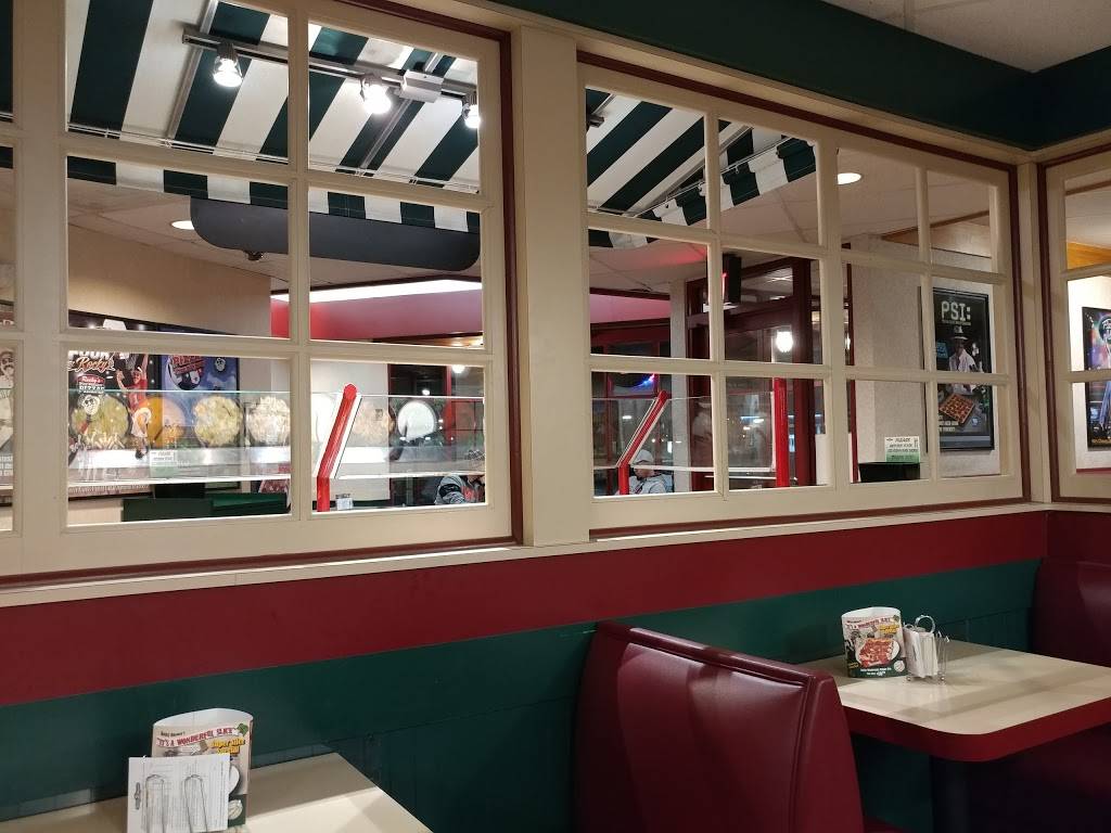 Rocky Rococo Pizza and Pasta | restaurant | 4849 S Howell Ave, Milwaukee, WI 53207, USA | 4144811616 OR +1 414-481-1616