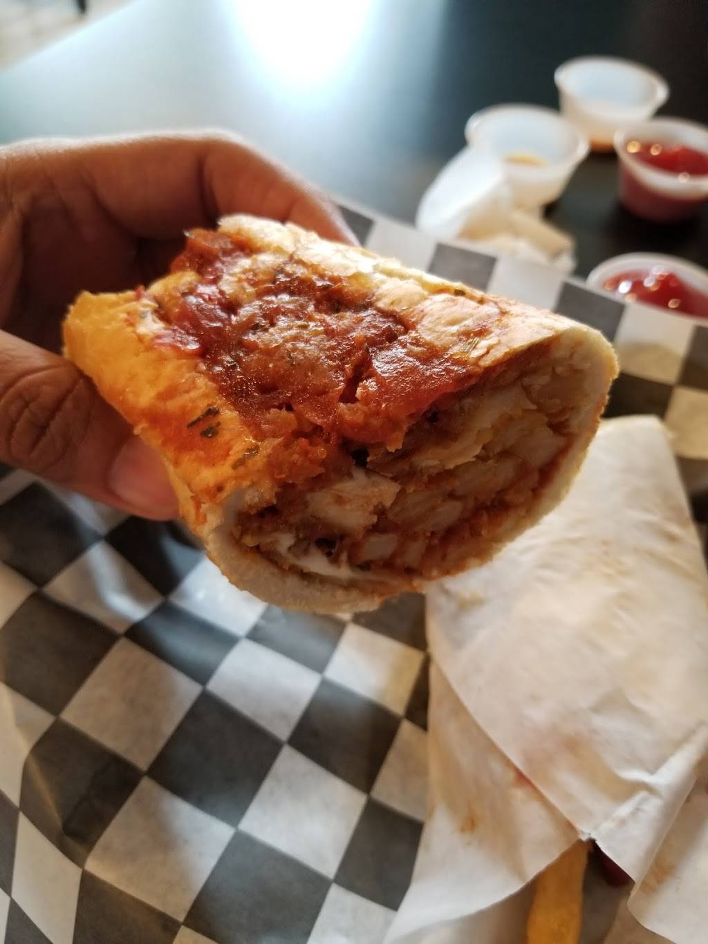 Fat Shack | restaurant | 2858 W Berry St, Fort Worth, TX 76109, USA | 8173679951 OR +1 817-367-9951