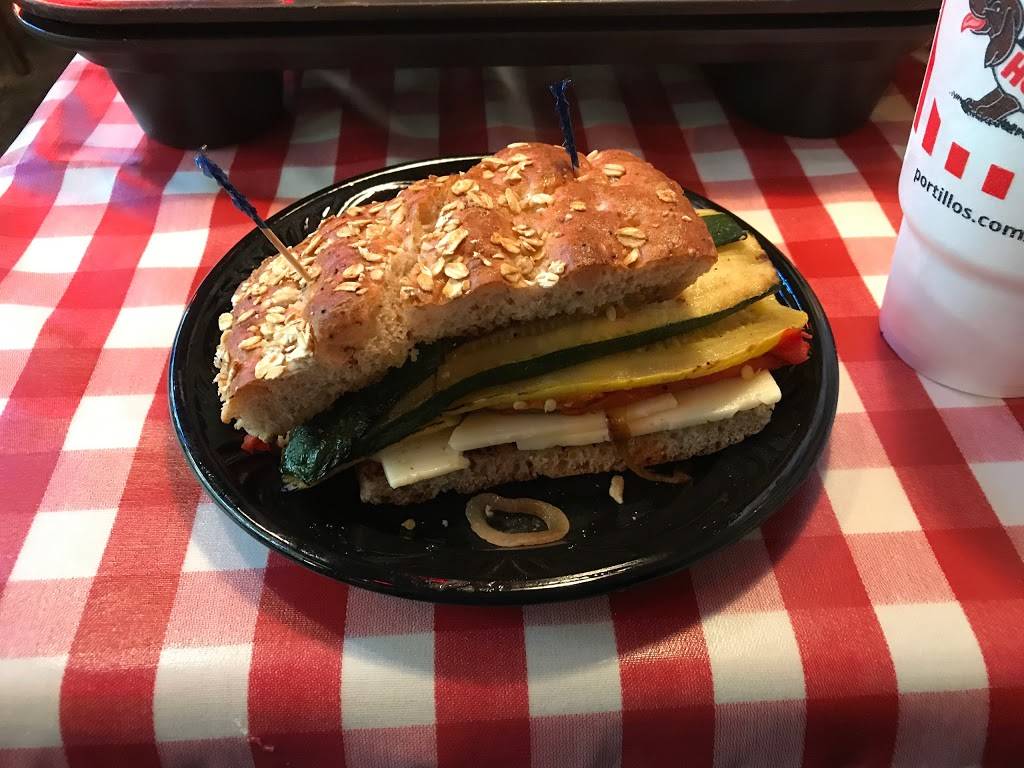 Portillos Hot Dogs | meal takeaway | 9400 Skokie Blvd, Skokie, IL 60077, USA | 8479330700 OR +1 847-933-0700