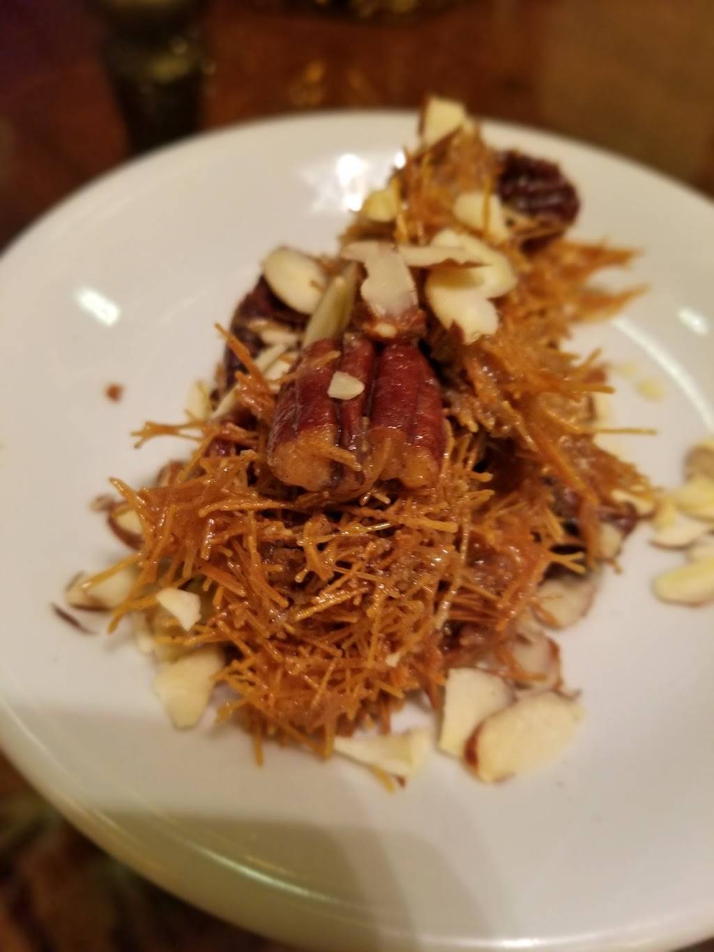 Momo’s Kitchen | restaurant | 236-03 Braddock Ave, Jamaica, NY 11426, USA | 7183430111 OR +1 718-343-0111