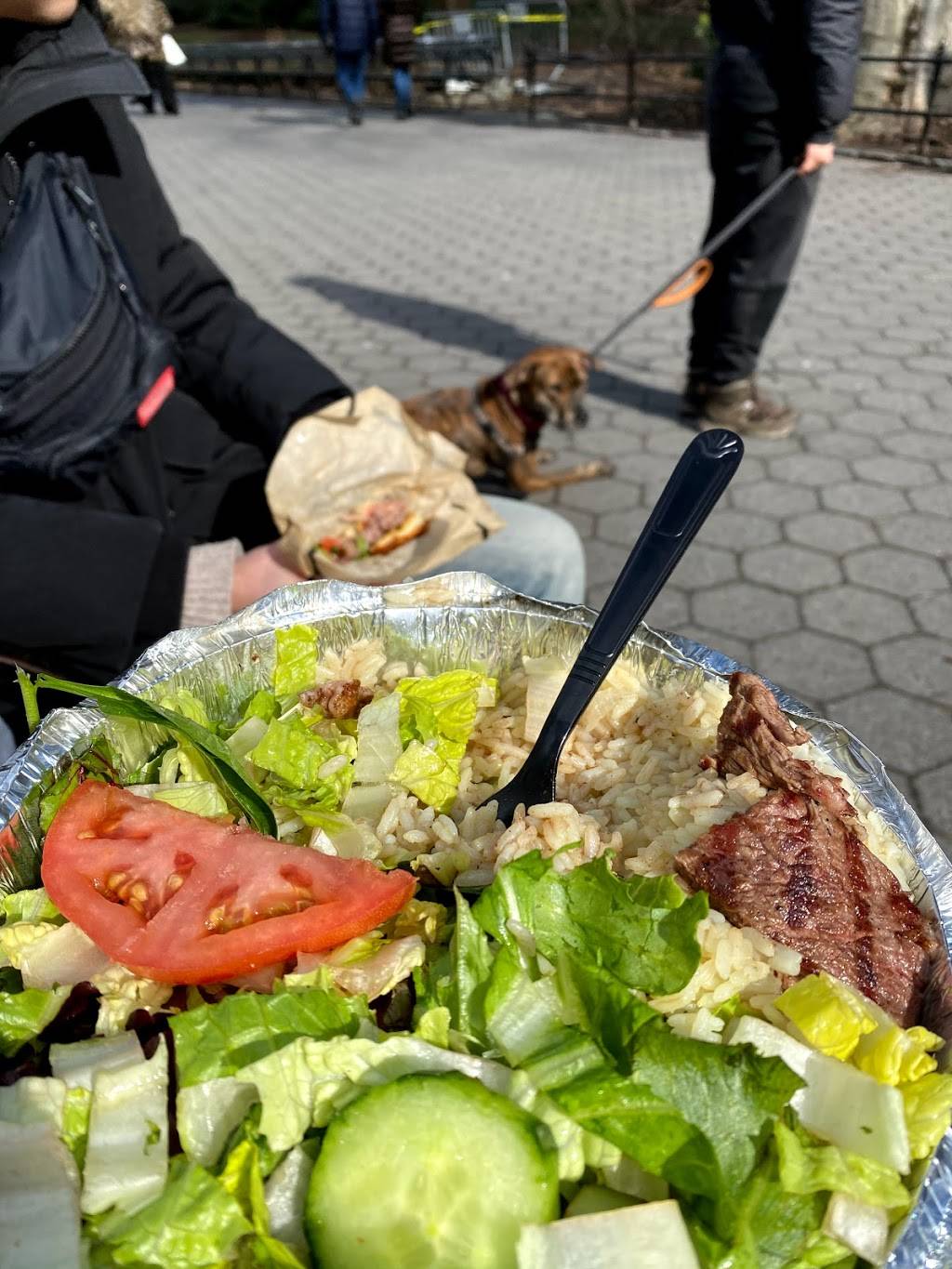 Tony Dragons Grille | restaurant | Madison Ave &, E 62nd St, New York, NY 10065, USA | 9172991550 OR +1 917-299-1550