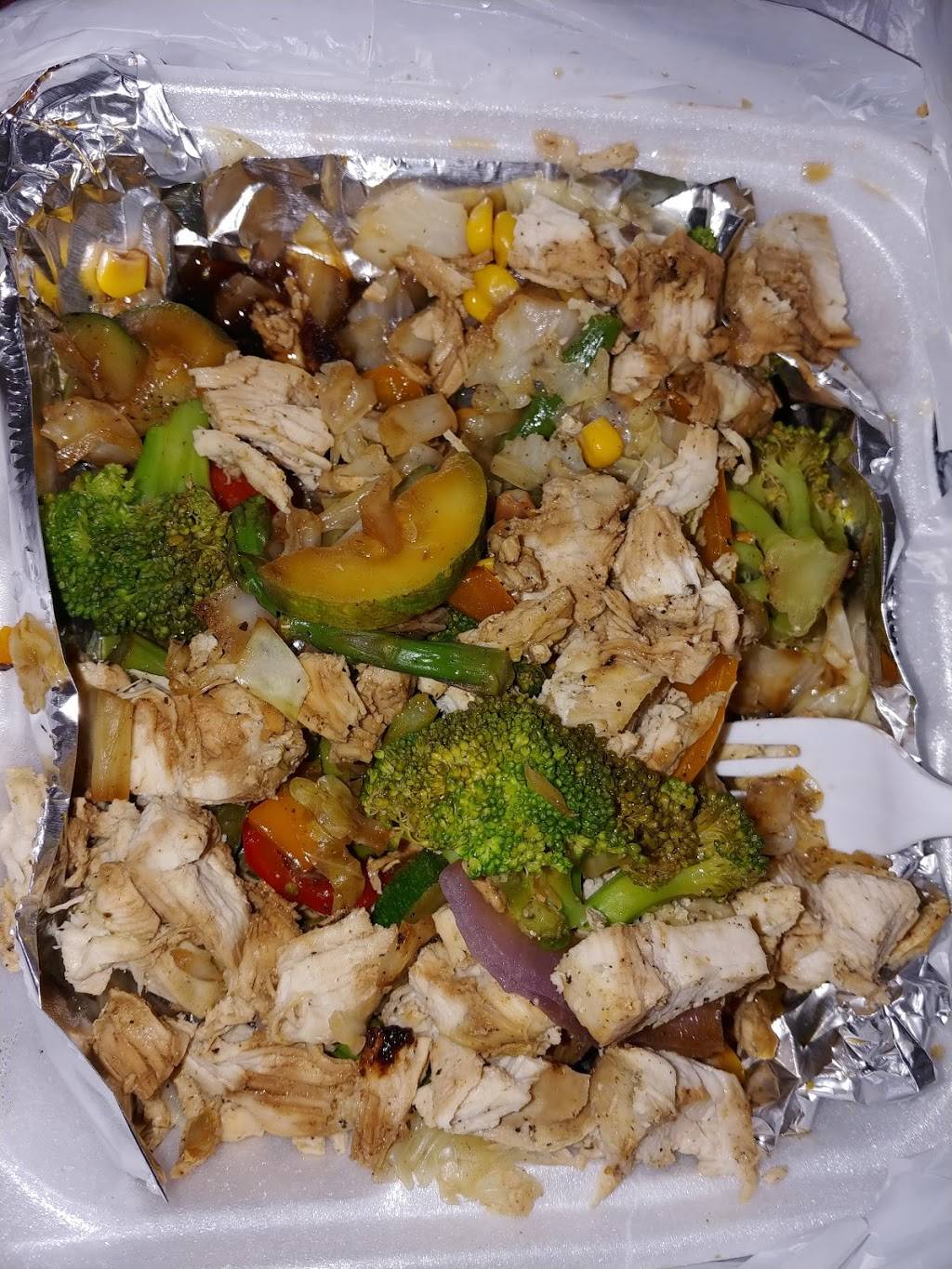 Neighborhood Smoke House Llc | restaurant | 1403 Winter St, Fort Wayne, IN 46803, USA | 2607397041 OR +1 260-739-7041