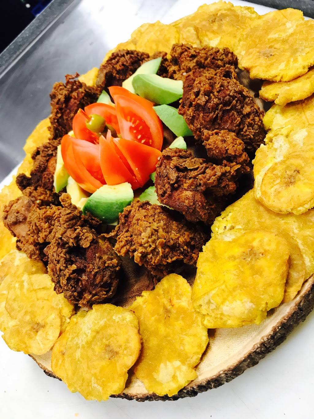 Tropical Fire and Grill | restaurant | 145 Winter St, Haverhill, MA 01830, USA | 9788915338 OR +1 978-891-5338