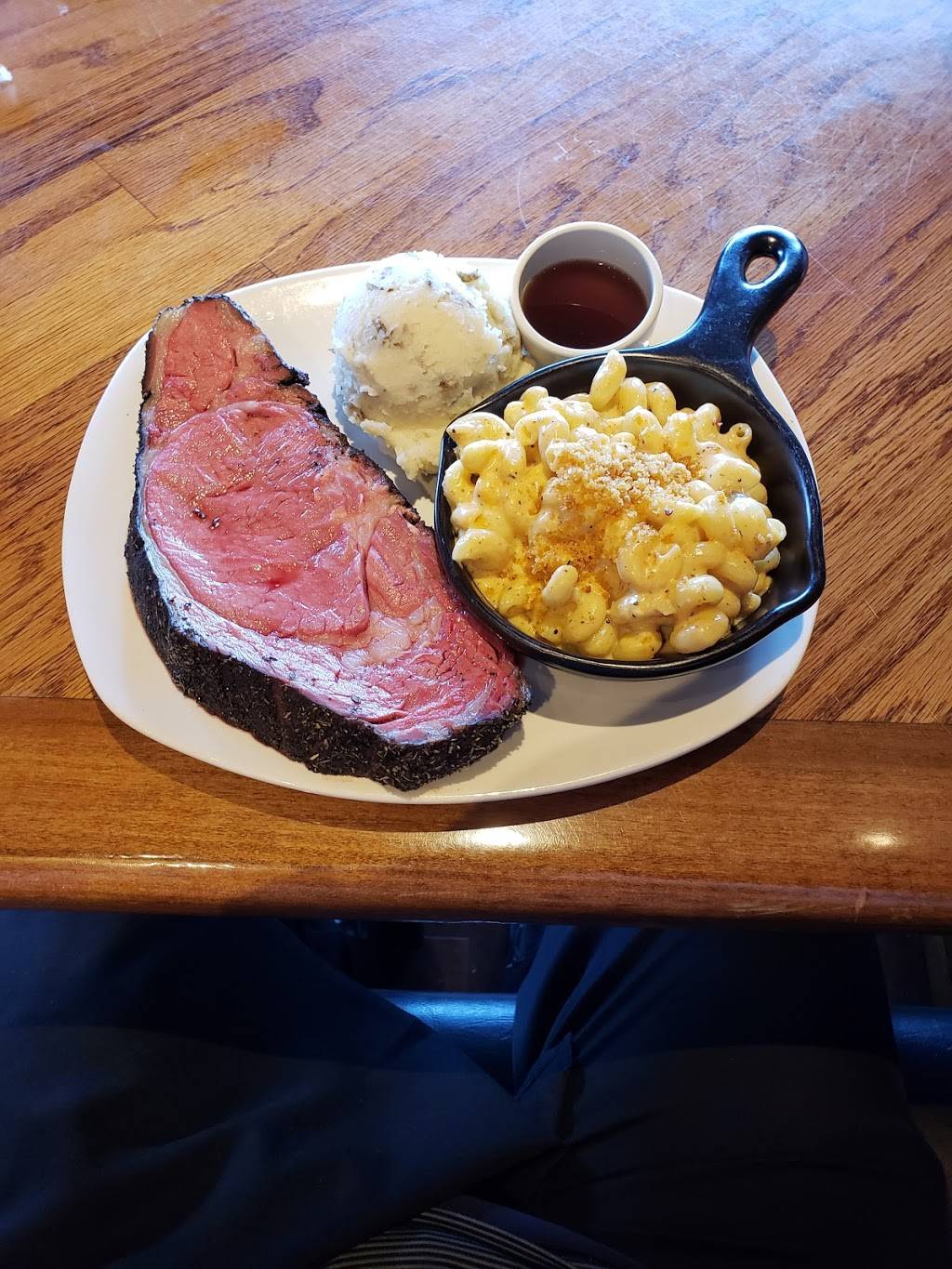 Outback Steakhouse | restaurant | 2315 Post Dr, Indianapolis, IN 46219, USA | 3178909466 OR +1 317-890-9466